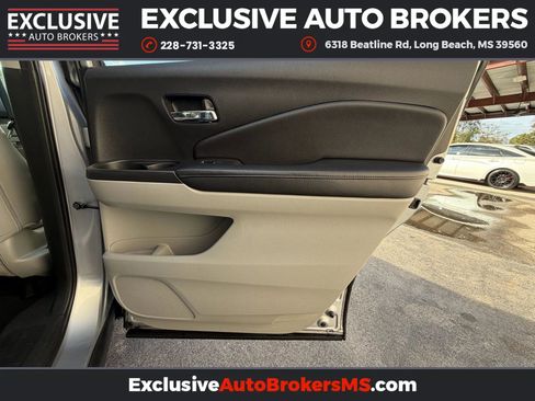 Used 2018 Honda Pilot EX-L image 41