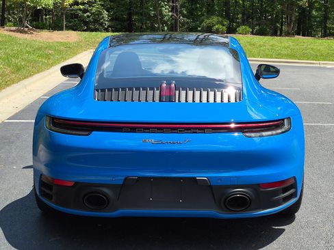 Certified 2024 Porsche 911 Carrera 4 AWD/4WD image 21