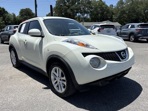 Used 2012 Nissan Juke SL AWD/4WD image 8