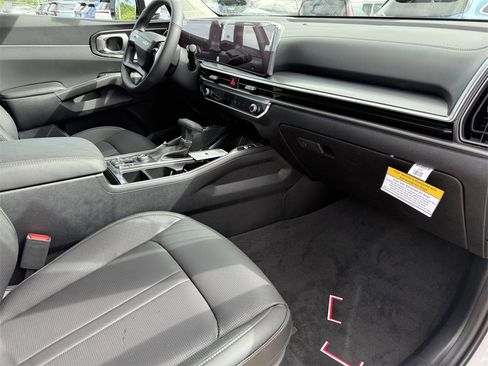 New 2026 Kia Sorento S w/ S Panoramic Sunroof Package image 13