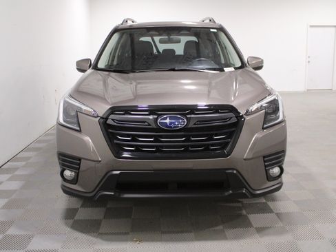 Used 2023 Subaru Forester Limited AWD/4WD image 34