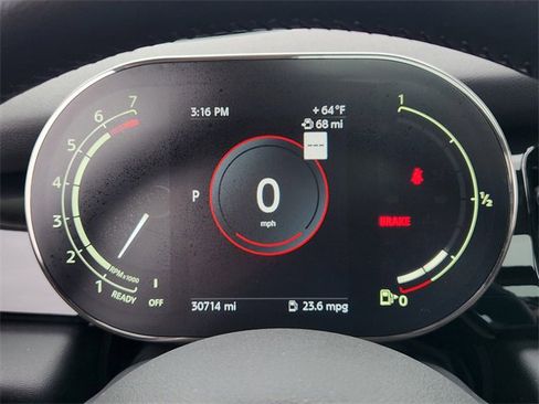 Used 2022 MINI Cooper 2-Door Hardtop image 11