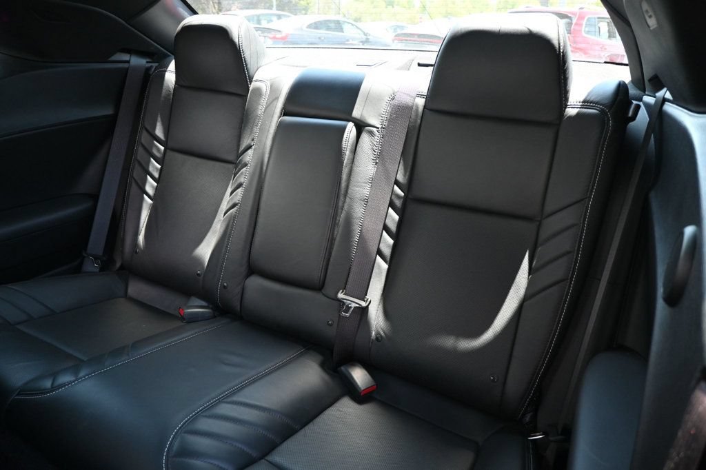 Used 2022 Dodge Challenger SRT Hellcat w/ Plus Package RWD image 34