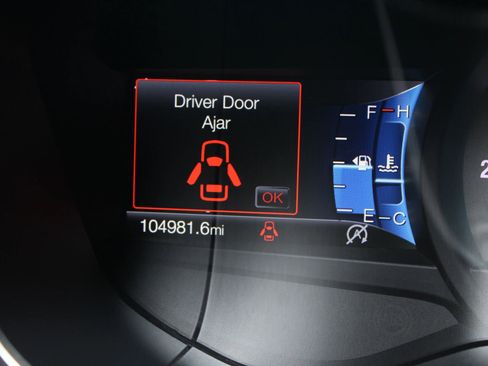 Used 2020 Ford Fusion SEL image 16