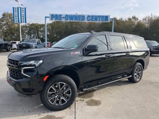 Used 2023 Chevrolet Suburban Z71 w/ Luxury Package video 2