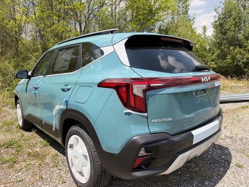 New 2026 Kia Seltos EX AWD/4WD image 19