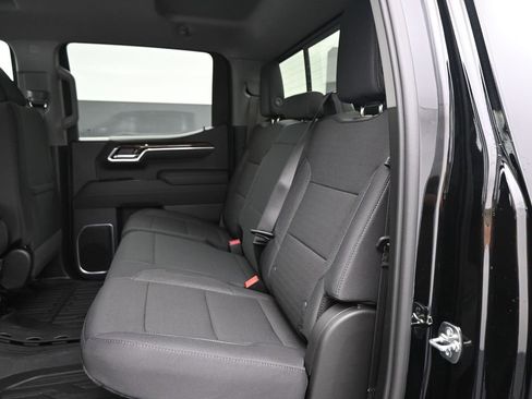 New 2026 GMC Sierra 1500 SLE w/ Preferred Package image 23