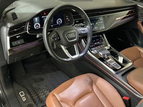Used 2022 Audi Q8 Premium Plus image 17
