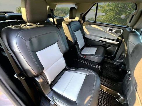 Certified 2023 Ford Explorer XLT w/ Equipment Group 202A AWD/4WD image 26