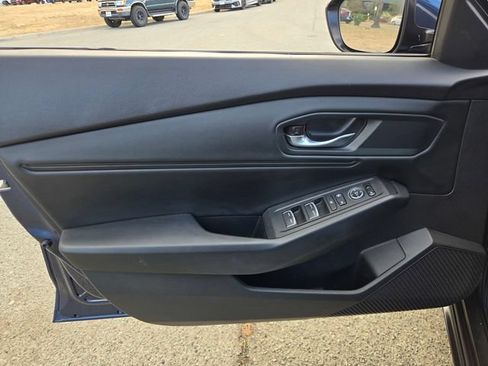 Used 2024 Honda Accord EX image 18