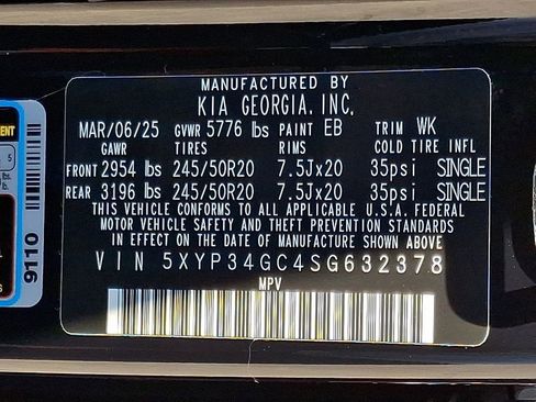 Used 2025 Kia Telluride EX w/ EX Captain's Chair Package FWD image 29