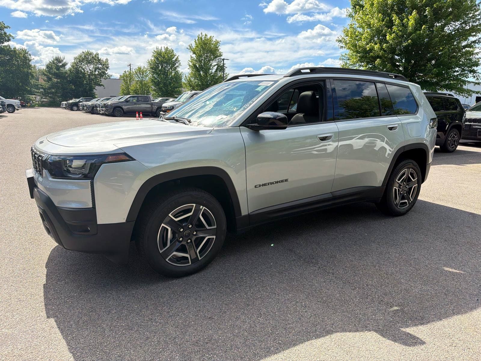 New 2026 Jeep Cherokee Limited AWD/4WD image 4