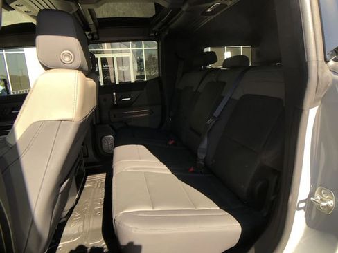 New 2025 GMC Hummer EV 3X w/ Extreme Off-Road Package image 31