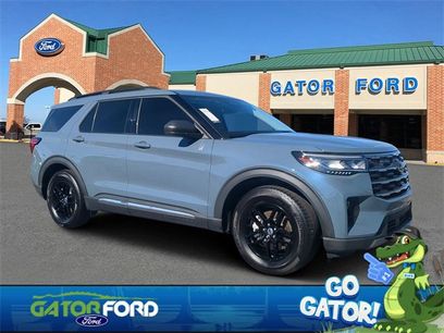 Used 2025 Ford Explorer Active w/ Active Comfort Package