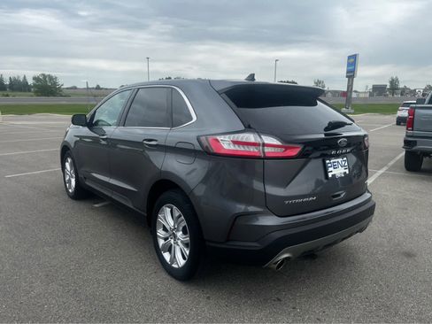 Used 2022 Ford Edge Titanium w/ Equipment Group 301A AWD/4WD image 5