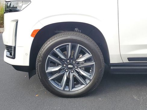 Used 2023 Cadillac Escalade Sport w/ Touring Package image 12