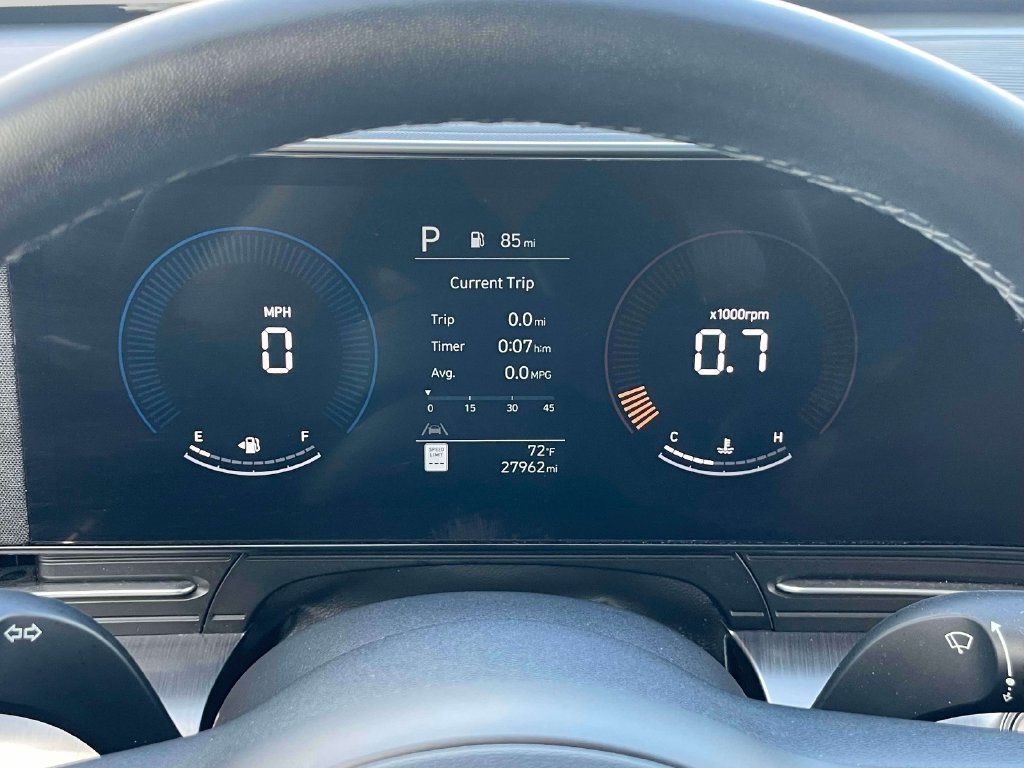 Used 2024 Hyundai Kona SEL AWD/4WD image 26