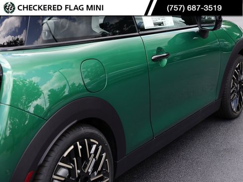 Used 2025 MINI Cooper S image 9