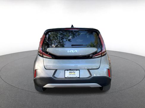 Used 2025 Kia Soul LX w/ LX Technology Package image 6