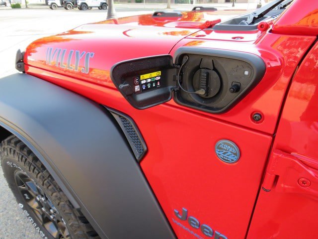 New 2023 Jeep Wrangler Unlimited AWD/4WD image 10