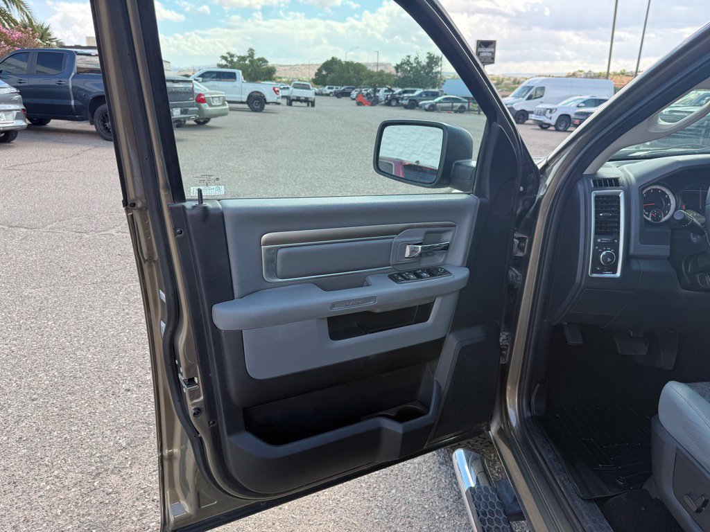 Used 2015 RAM 1500 Big Horn AWD/4WD image 11