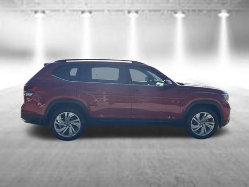 Used 2022 Volkswagen Atlas SE w/ Panoramic Sunroof Package FWD image 6