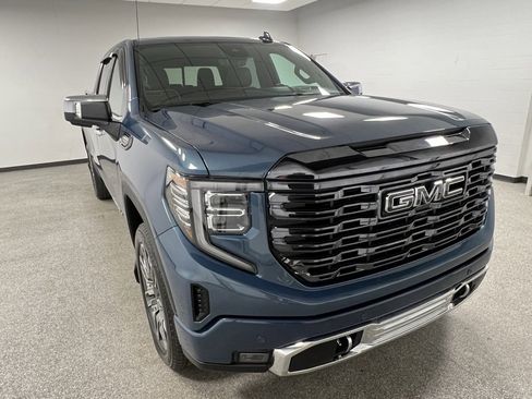 Used 2024 GMC Sierra 1500 Denali Ultimate image 2