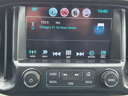 Used 2017 Chevrolet Colorado Z71 image 35