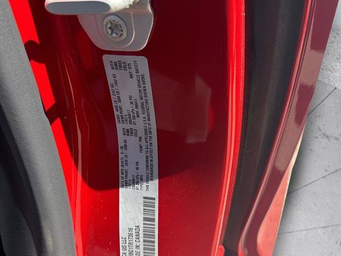 New 2026 Chrysler Pacifica Select image 35