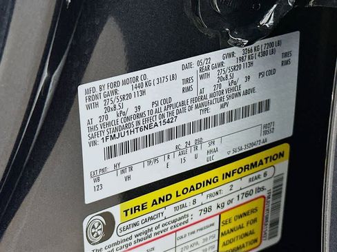 Certified 2022 Ford Expedition XLT image 23