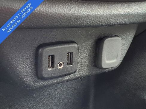 Used 2020 Chevrolet Traverse LT w/ Driver Confidence II Package image 26