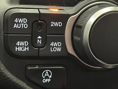 Used 2025 RAM 1500 Big Horn image 29