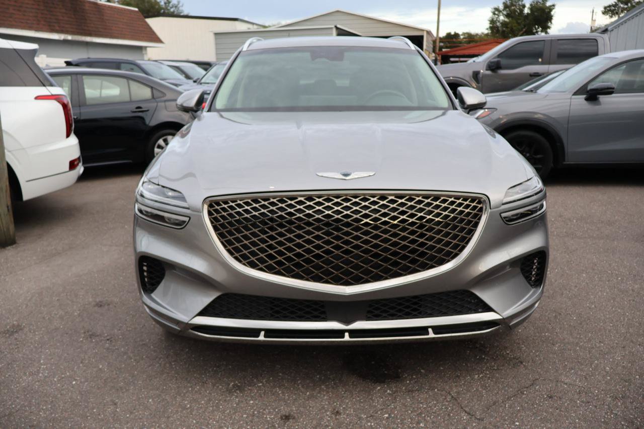 Used 2025 Genesis GV70 2.5T AWD/4WD image 2