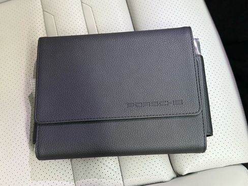 Used 2018 Porsche Panamera 4S image 45