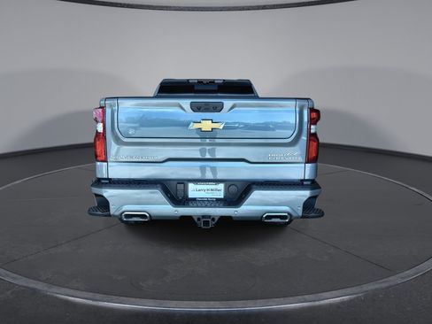 New 2026 Chevrolet Silverado 1500 High Country w/ Technology Package AWD/4WD image 13