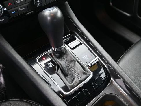 Used 2024 Jeep Compass Latitude image 23