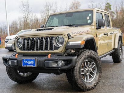 Used 2025 Jeep Gladiator Mojave