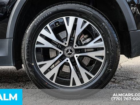 Used 2025 Mercedes-Benz GLA 250 4MATIC image 18