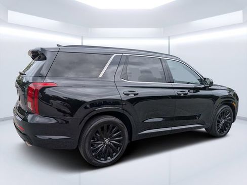 Used 2025 Hyundai Palisade Calligraphy AWD/4WD image 3