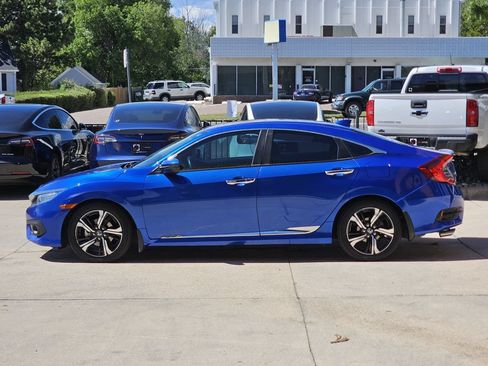 Used 2016 Honda Civic Touring image 14
