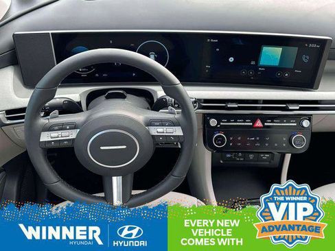 New 2026 Hyundai Tucson Limited image 17