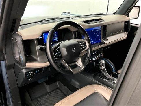 Used 2024 Ford Bronco Wildtrak AWD/4WD image 15
