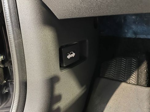 Used 2025 Honda HR-V EX-L image 28