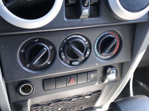 Used 2010 Jeep Wrangler Unlimited Sahara w/ Trailer Tow Group image 21