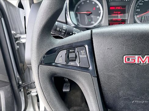 Used 2015 GMC Terrain SLE FWD image 22