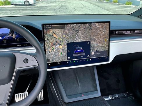 Used 2022 Tesla Model X Plaid AWD/4WD image 8