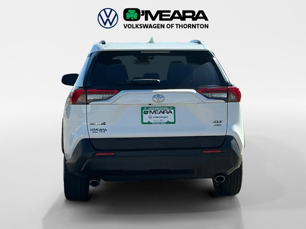 Used 2019 Toyota RAV4 XLE Premium w/ Cold Weather Package AWD/4WD image 4