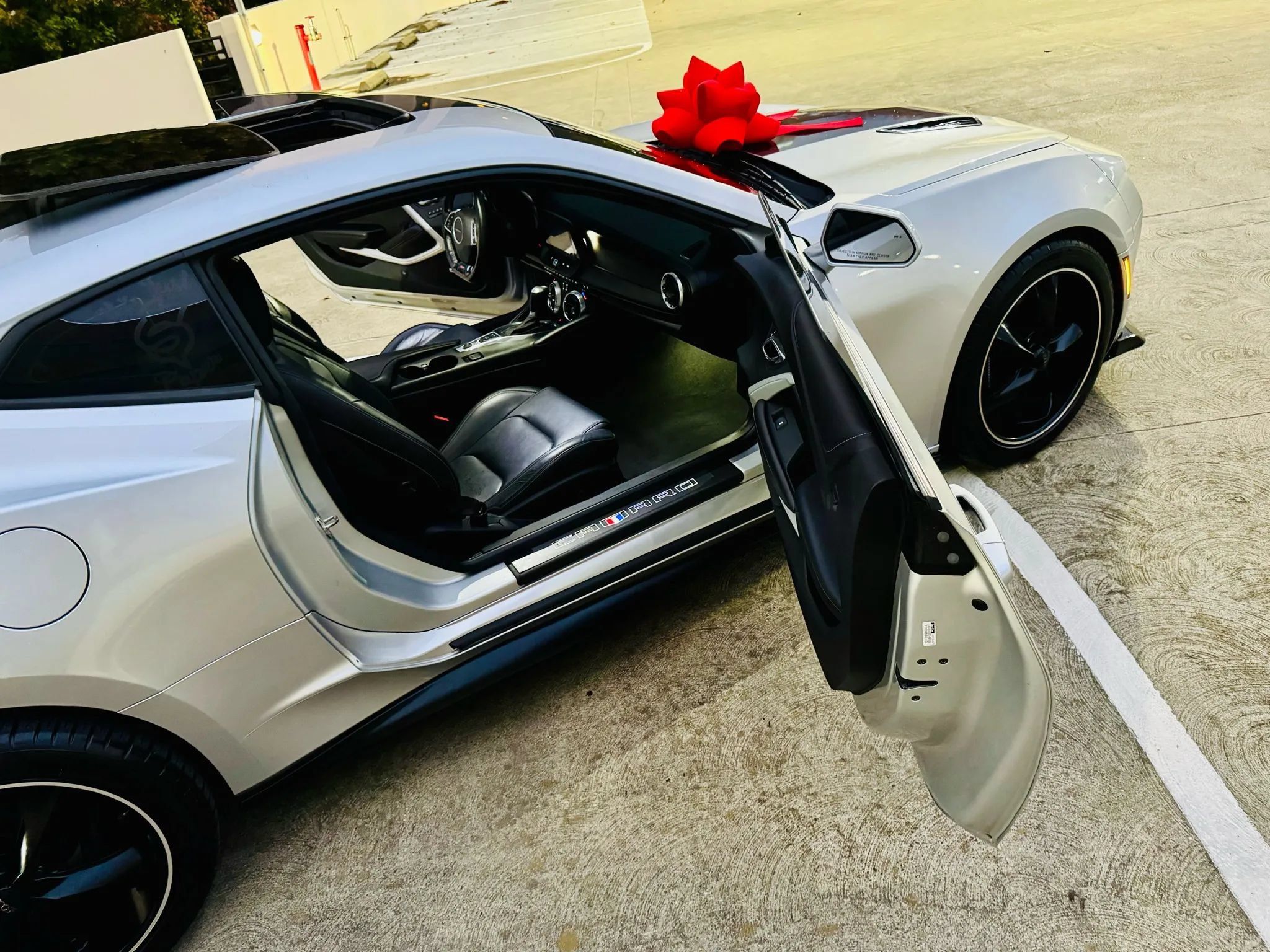 Used 2016 Chevrolet Camaro SS RWD image 55