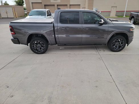 Used 2022 RAM 1500 Limited AWD/4WD image 4