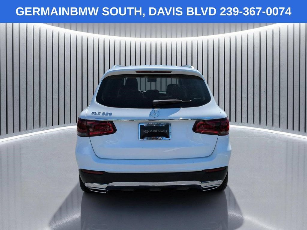 Used 2022 Mercedes-Benz GLC 300 image 6